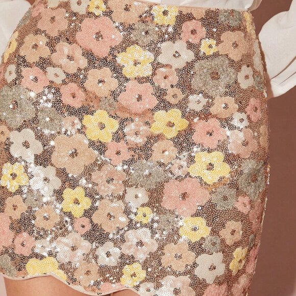 Champagne Gold Elegant Women's Romantic Sparkling Floral Sequin ALine Mini Skirt - Picture 3 of 8